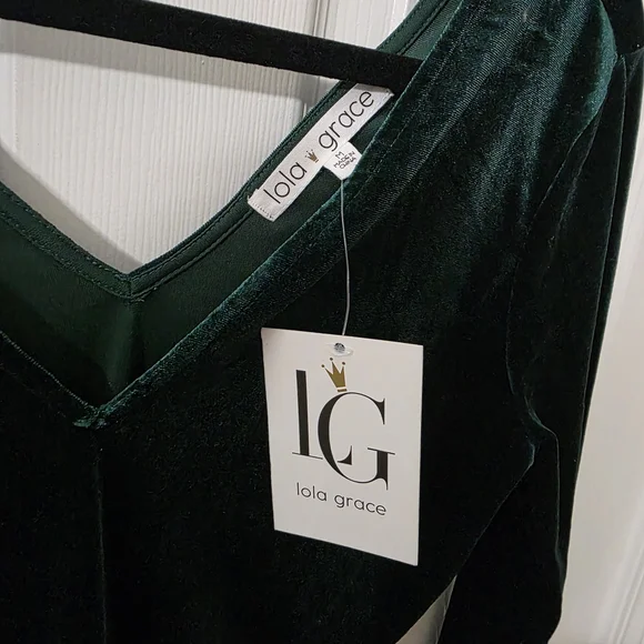 Lola Grace Velvet Bodysuit - Deep Green - Picture 2 of 9